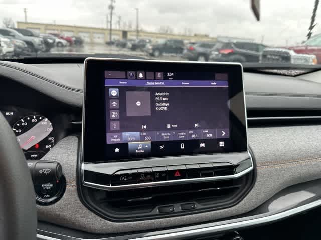 Thumbnail: 2022 Jeep Compass - 8