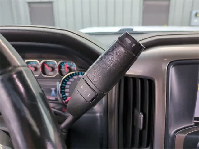 Thumbnail: 2019 Chevrolet Silverado 3500 - 33