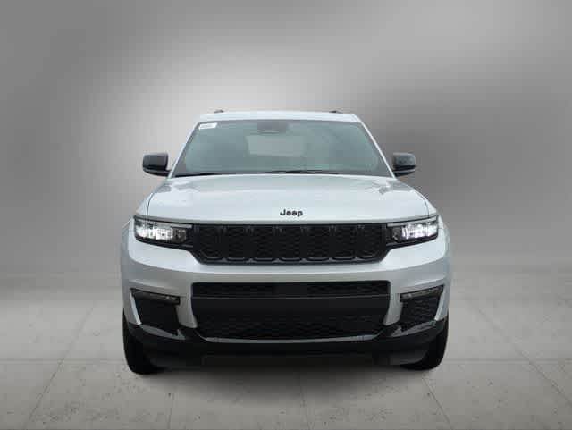 Thumbnail: 2025 Jeep Grand Cherokee L - 3