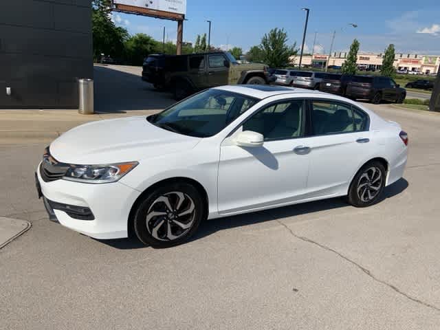 Thumbnail: 2016 Honda Accord - 16