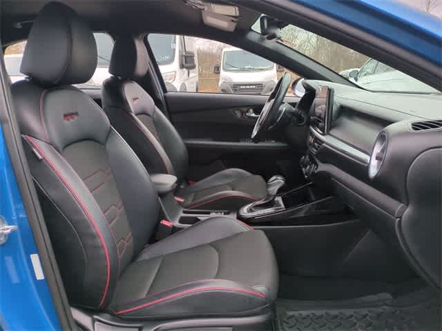 Thumbnail: 2023 Kia Forte - 22