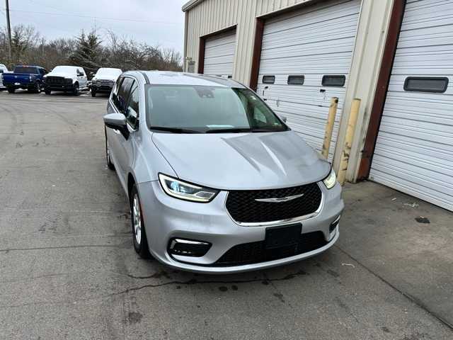 Thumbnail: 2023 Chrysler Pacifica - 26