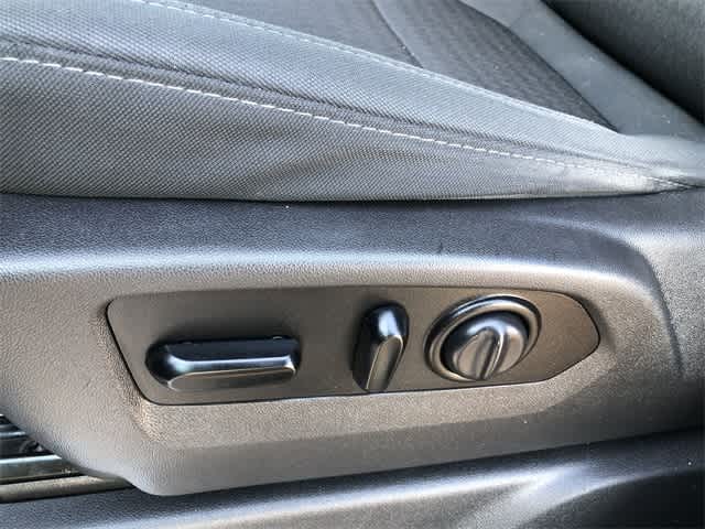 Thumbnail: 2020 Chevrolet Silverado 1500 - 28