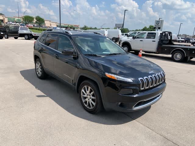 Thumbnail: 2017 Jeep Cherokee - 24