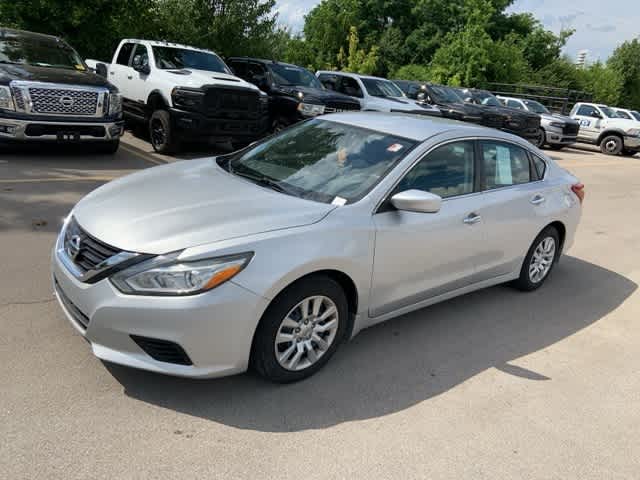 Thumbnail: 2018 Nissan Altima - 6