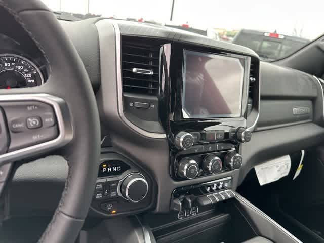 Thumbnail: 2026 RAM 1500 - 4