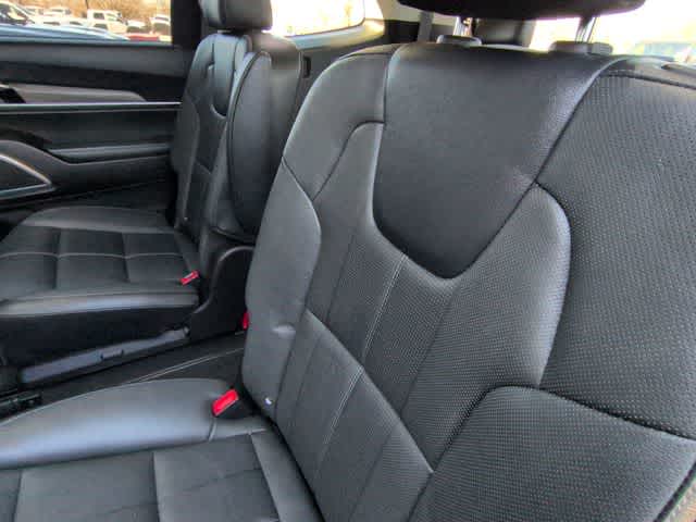 Thumbnail: 2022 Kia Telluride - 21