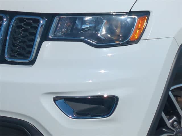 Thumbnail: 2019 Jeep Grand Cherokee - 11