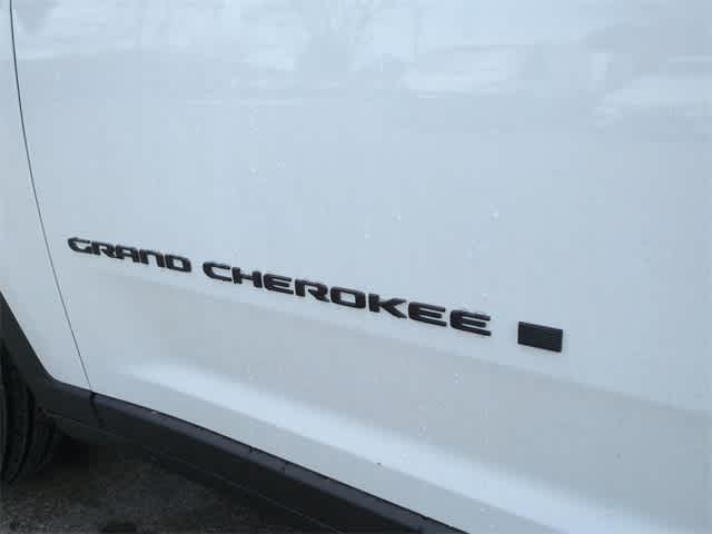 Thumbnail: 2025 Jeep Grand Cherokee L - 13