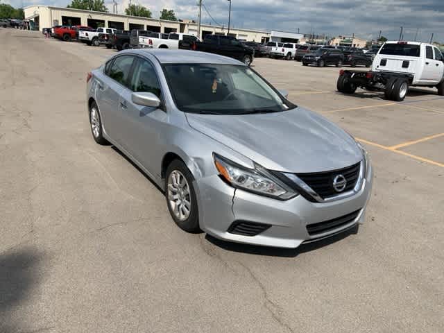 Thumbnail: 2018 Nissan Altima - 21
