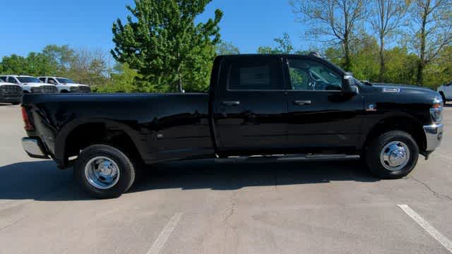 Thumbnail: 2026 RAM 3500 - 9