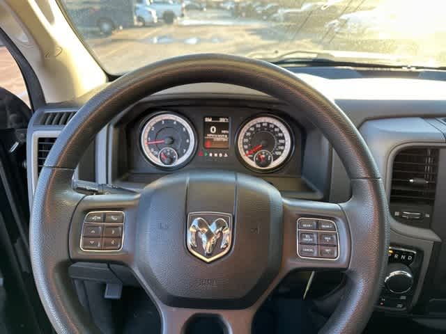 Thumbnail: 2019 RAM 1500 Classic - 11