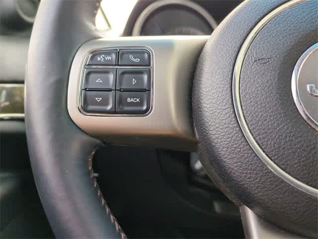 Thumbnail: 2013 Jeep Grand Cherokee - 25