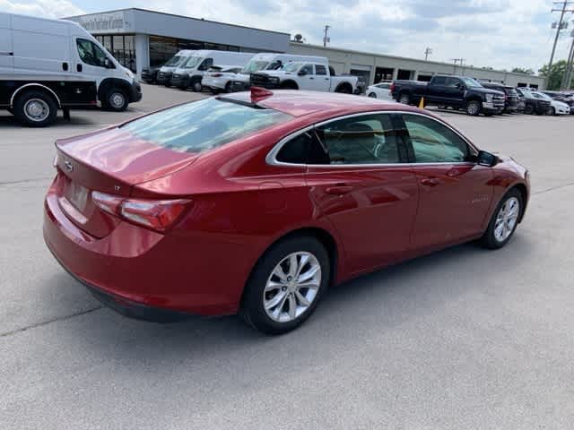 Thumbnail: 2019 Chevrolet Malibu - 19