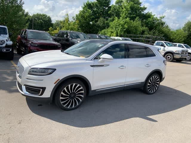 Thumbnail: 2019 Lincoln Nautilus - 15