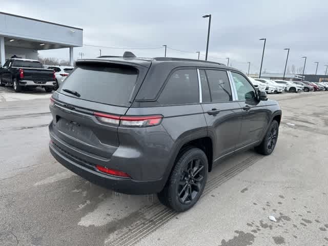 Thumbnail: 2025 Jeep Grand Cherokee - 19