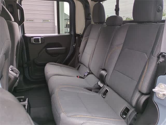 Thumbnail: 2025 Jeep Gladiator - 19