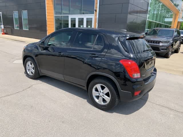 Thumbnail: 2020 Chevrolet Trax - 16