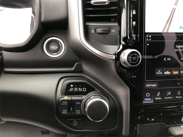 Thumbnail: 2026 RAM 1500 - 19