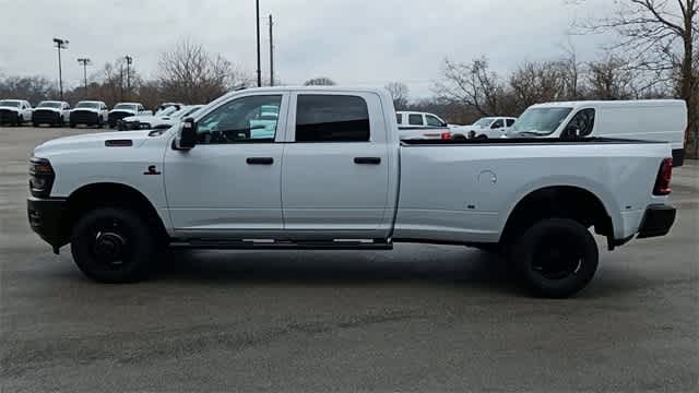 Thumbnail: 2026 RAM 3500 - 5