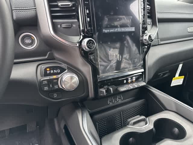 Thumbnail: 2026 RAM 1500 - 8