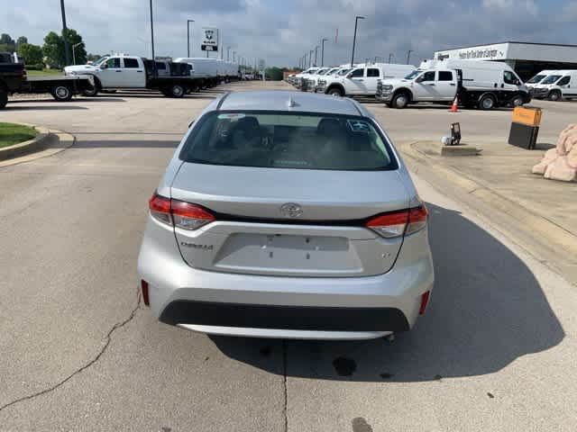 Thumbnail: 2021 Toyota Corolla - 17