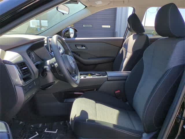 Thumbnail: 2023 Nissan Rogue - 17