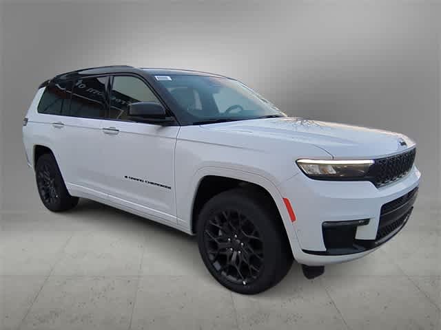 Thumbnail: 2025 Jeep Grand Cherokee L - 2