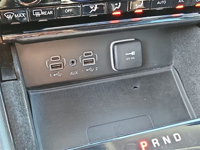 Thumbnail: 2022 Jeep Grand Cherokee L - 31