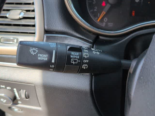 Thumbnail: 2016 Jeep Grand Cherokee - 27