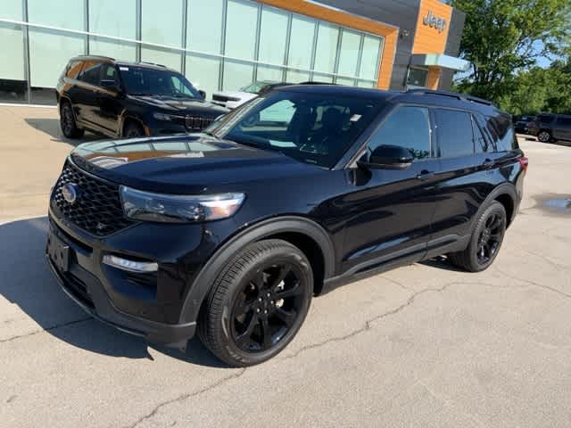 Thumbnail: 2020 Ford Explorer - 14