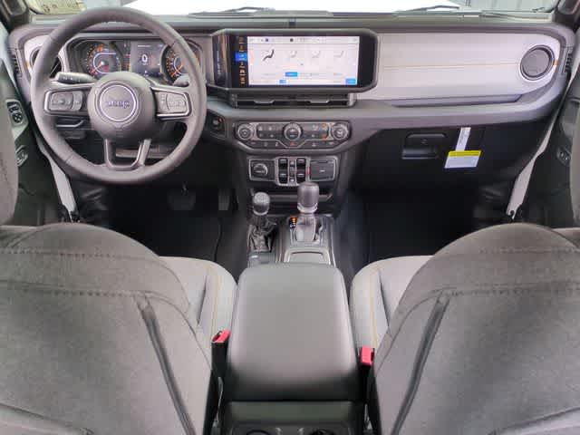 Thumbnail: 2025 Jeep Gladiator - 15