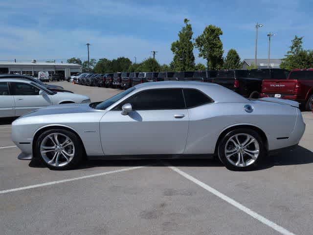 Thumbnail: 2022 Dodge Challenger - 4