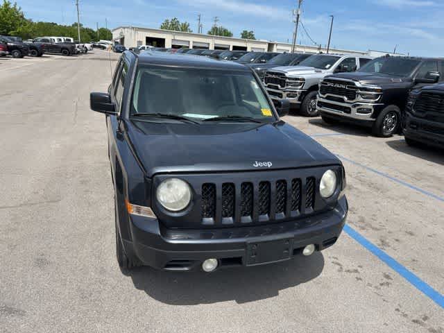 Thumbnail: 2014 Jeep Patriot - 22