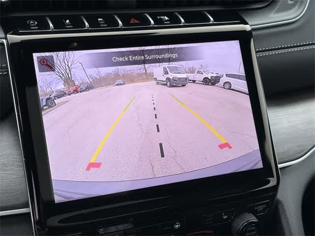 Thumbnail: 2025 Jeep Grand Cherokee - 32