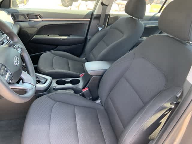 Thumbnail: 2019 Hyundai Elantra - 3
