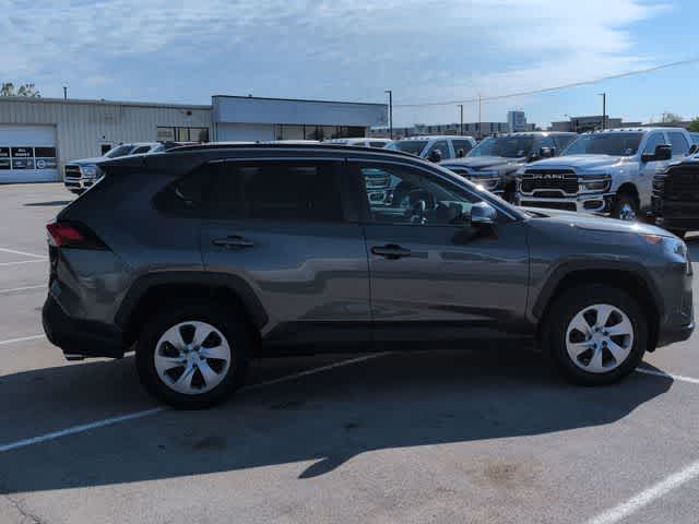 Thumbnail: 2020 Toyota RAV4 - 9