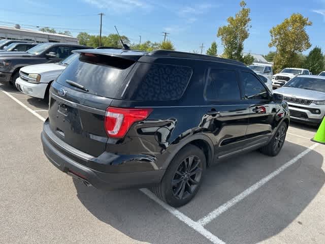 Thumbnail: 2018 Ford Explorer - 15