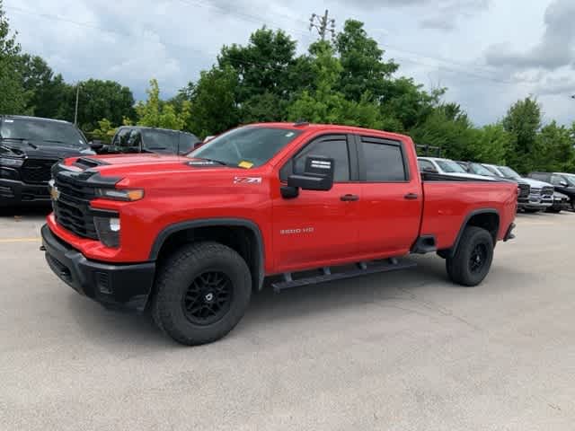 Thumbnail: 2024 Chevrolet Silverado 3500 - 13