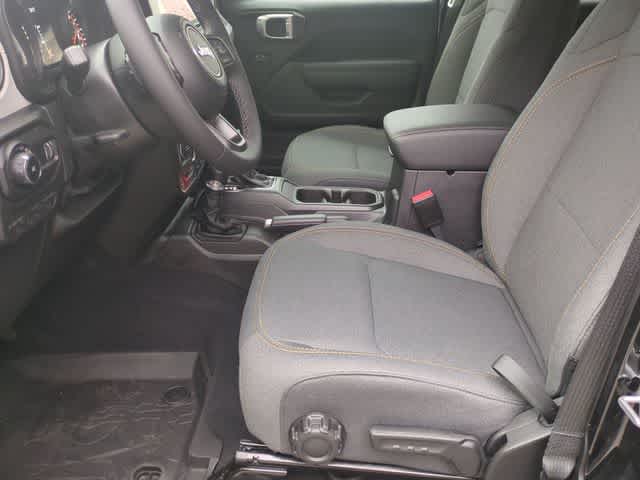 Thumbnail: 2026 Jeep Wrangler - 17