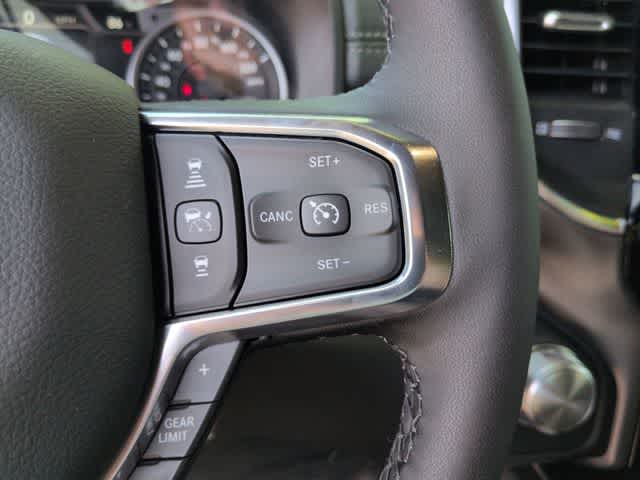 Thumbnail: 2026 RAM 1500 - 27