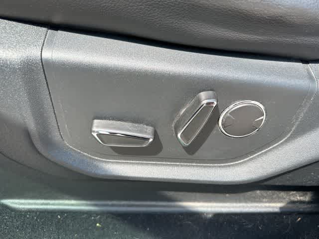 Thumbnail: 2019 Ford Econoline - 5