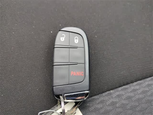 Thumbnail: 2022 Jeep Compass - 33