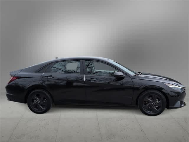 Thumbnail: 2023 Hyundai Elantra - 7