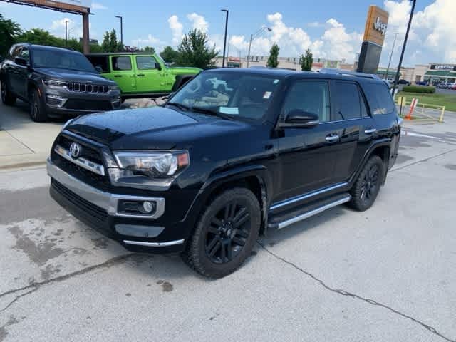 Thumbnail: 2016 Toyota 4Runner - 13