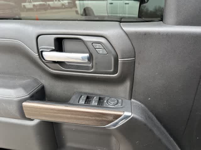 Thumbnail: 2022 Chevrolet Silverado 1500 - 13