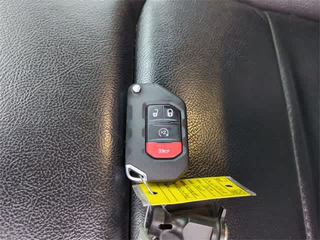 Thumbnail: 2019 Jeep Wrangler - 36