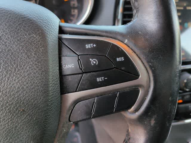 Thumbnail: 2019 Jeep Grand Cherokee - 24