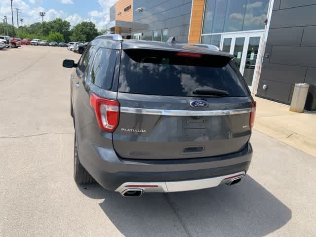 Thumbnail: 2016 Ford Explorer - 25