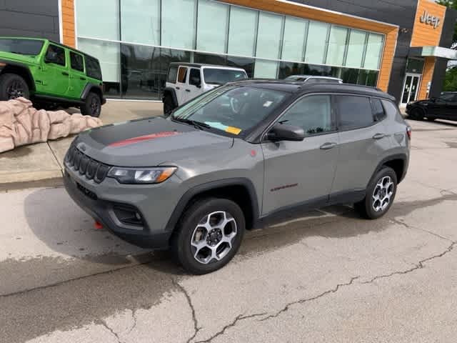 Thumbnail: 2022 Jeep Compass - 12